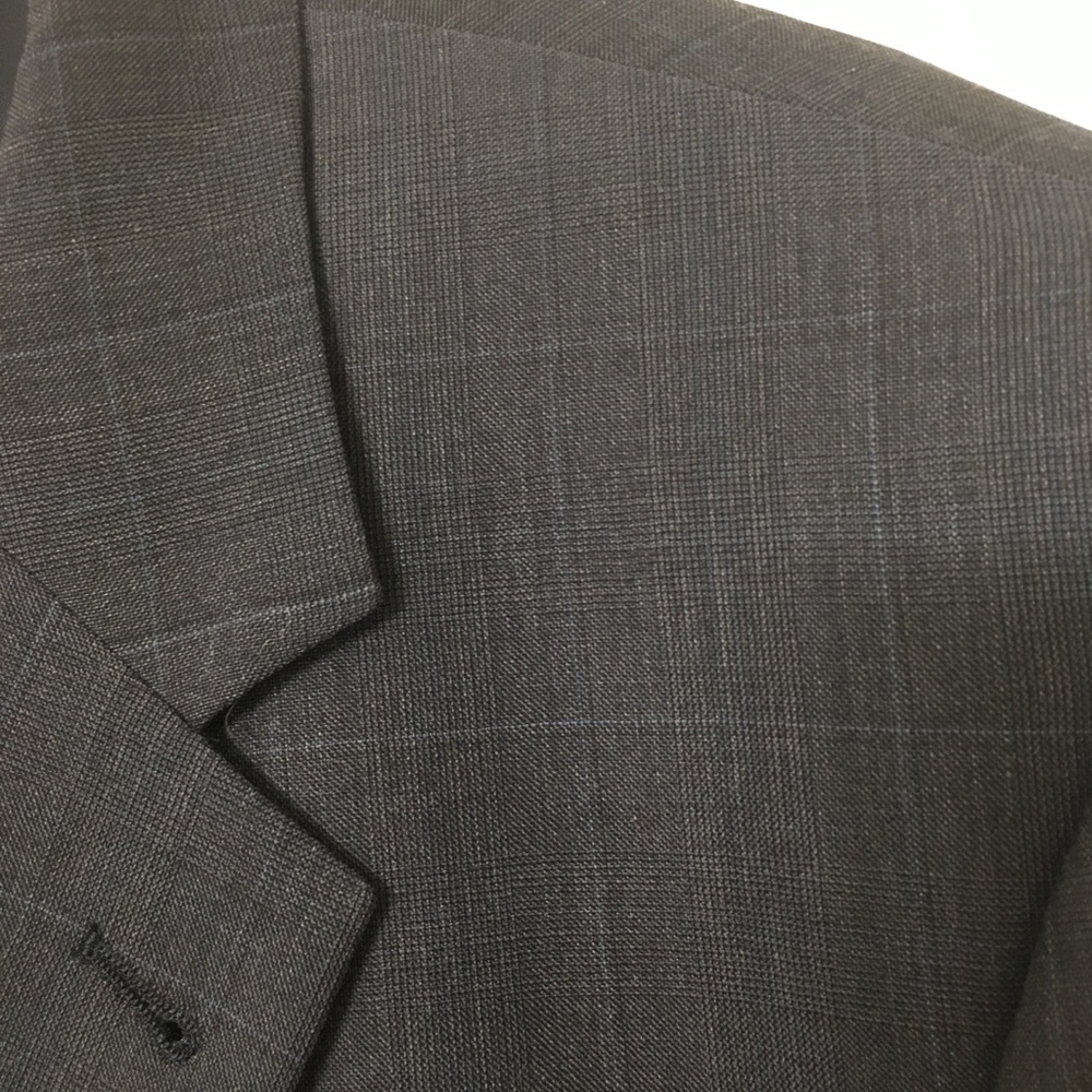 Jos A. Banks Men’s Suit